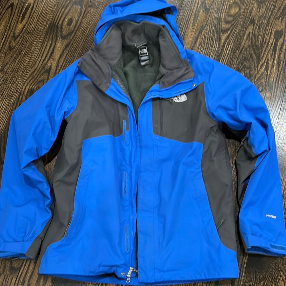 2in 1 jacket- can be worn as two separate jackets